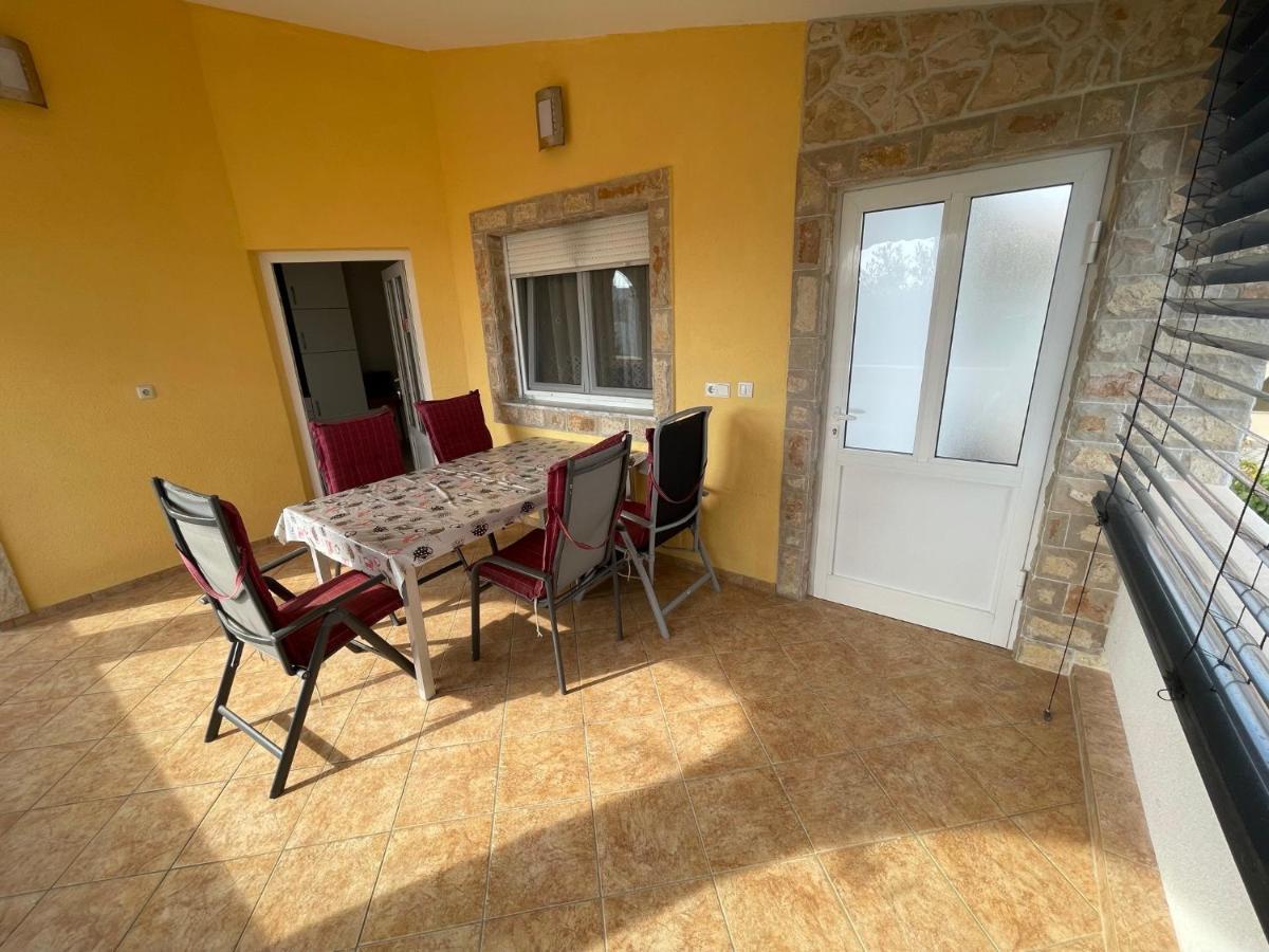 Apartements Delfin Vir Kültér fotó
