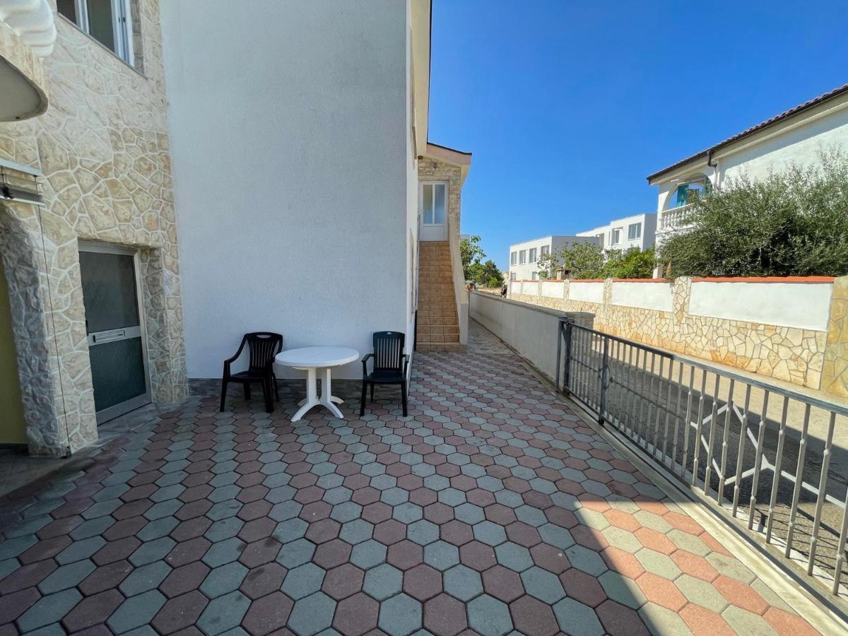 Apartements Delfin Vir Kültér fotó