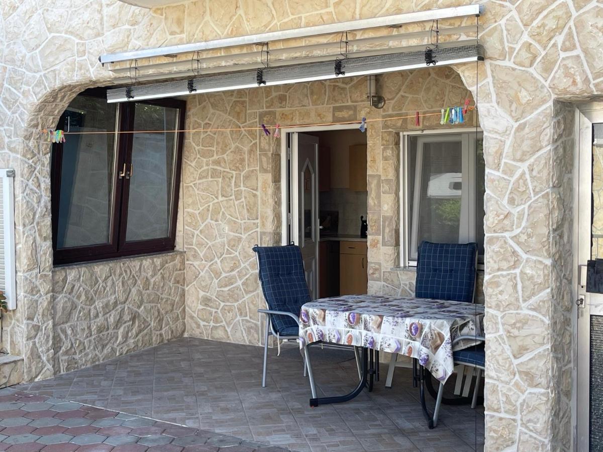 Apartements Delfin Vir Kültér fotó