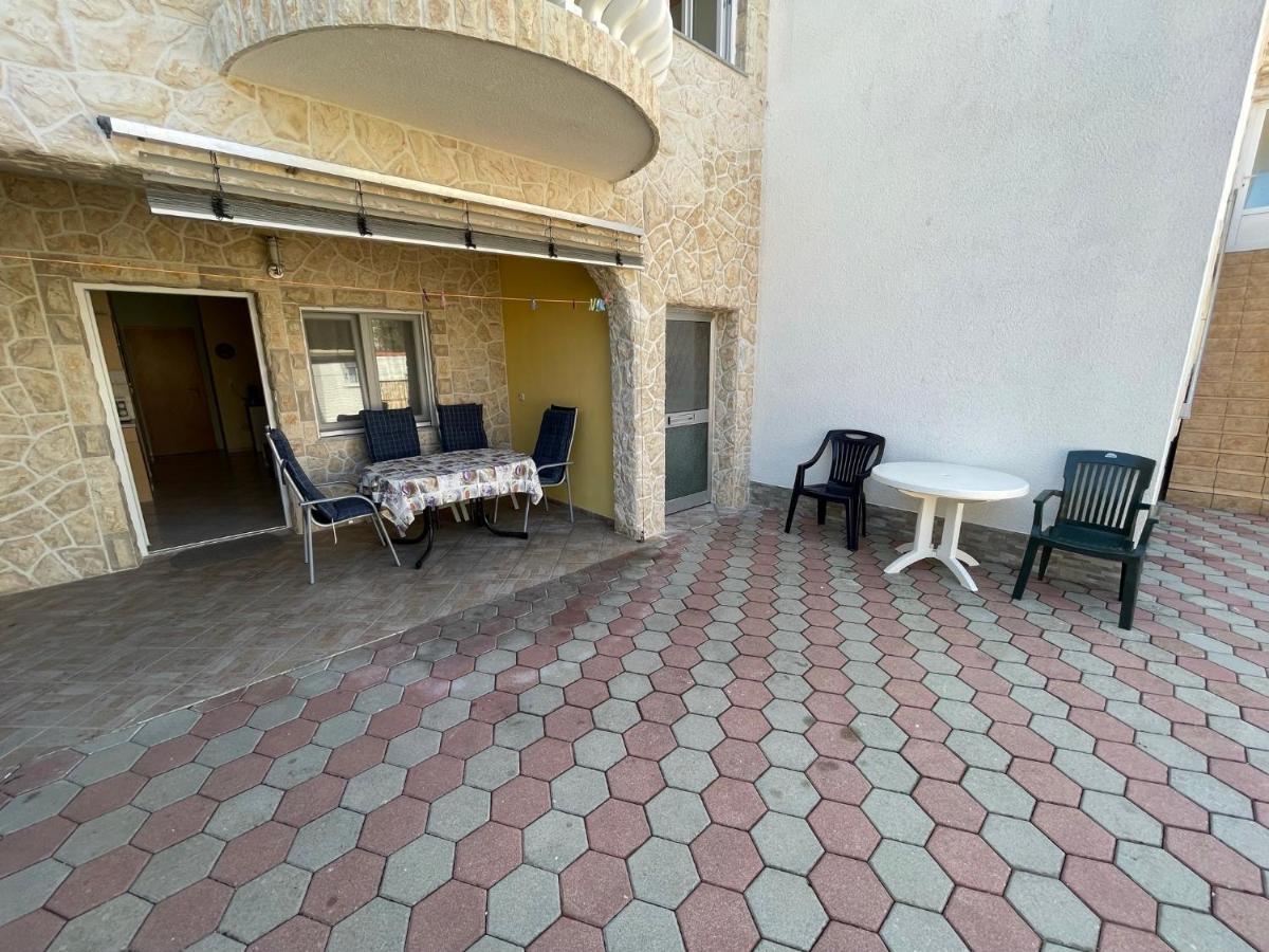 Apartements Delfin Vir Kültér fotó