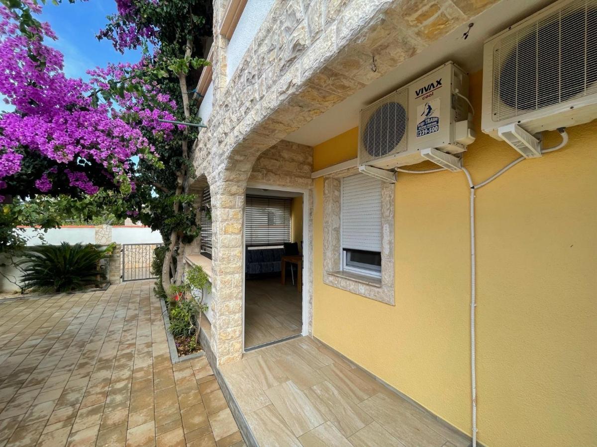 Apartements Delfin Vir Kültér fotó